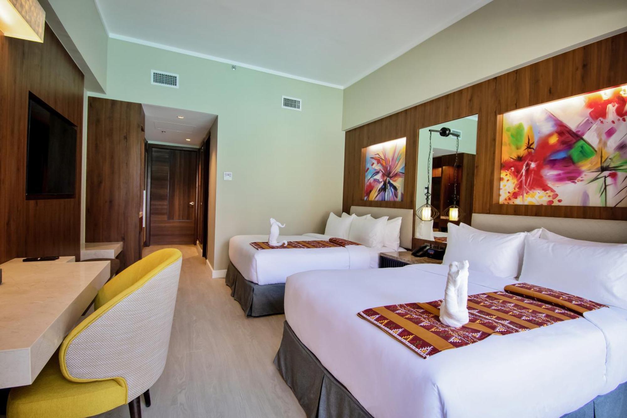 Mandarin Bay Resort And Spa Balabag  Eksteriør billede